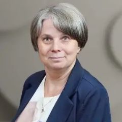 Попова Наталья